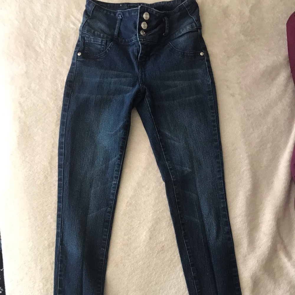 DIAMANTÉ jeans